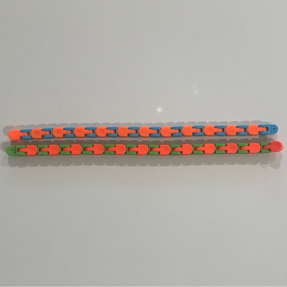 BUNDLE OF 23 Colorful Fidget Toy Set for Kids - Picture 8 of 9